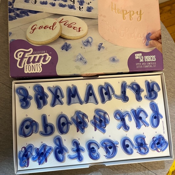 PME Fun Fonts Cake Decorating Tool - Picture 2 of 2